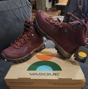Women's Vasque Talus AT Waterproof Hiking Boots Size 7.5